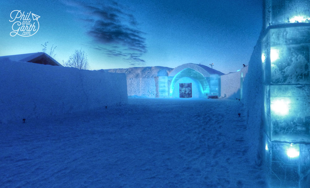 Sleeping on Ice at the Ice Hotel, Jukkasjärvi - Phil and Garth