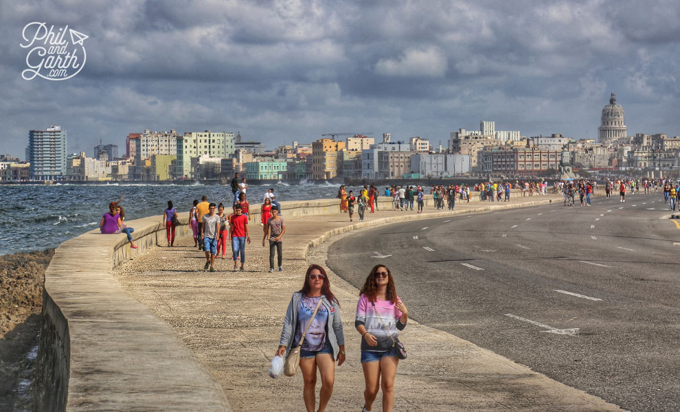 havana_cuba_seawall_el_malecon_travel_review_short_video