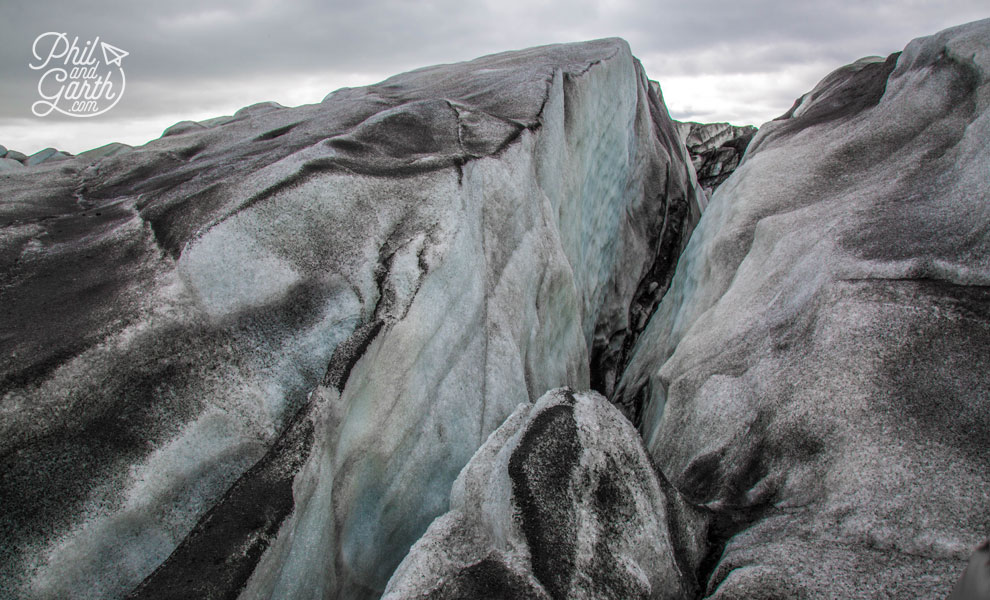 Iceland-south-glacier-hike-Svinafelljokull-glacier-cravass-travel-review