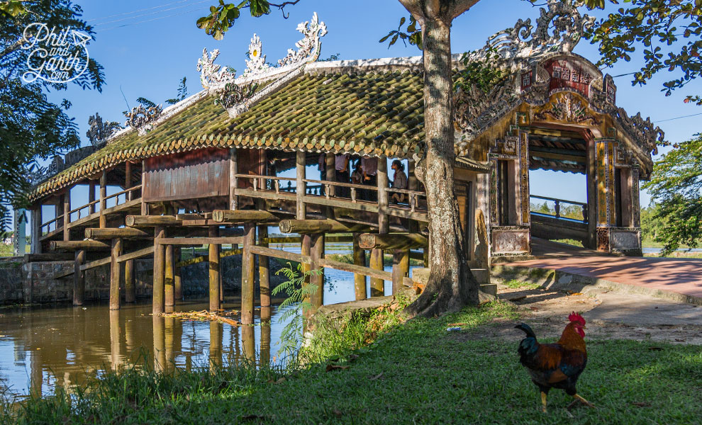 Thanh Toan Tile Bridge