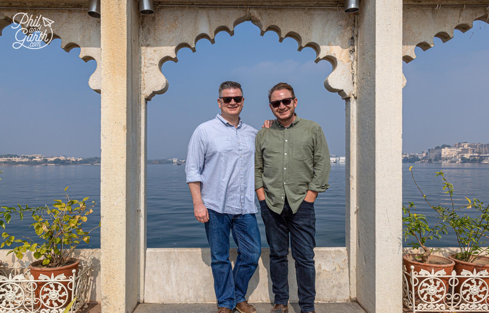 Phil and Garth at the Jagmandir Palace