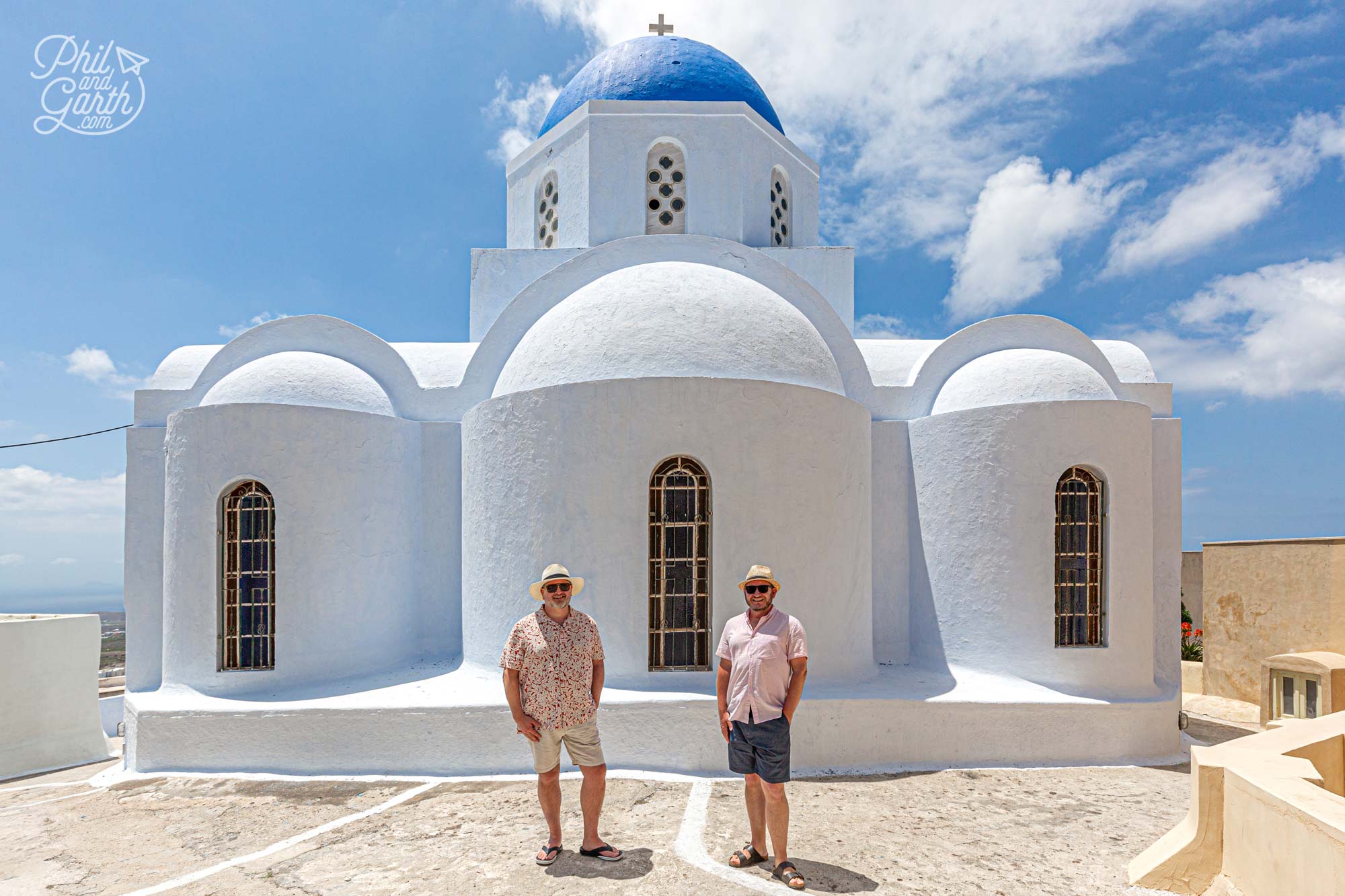 Santorini Instagram Spots: The church of Saint Theodosia in Pyrgos is our Instgram photo spot